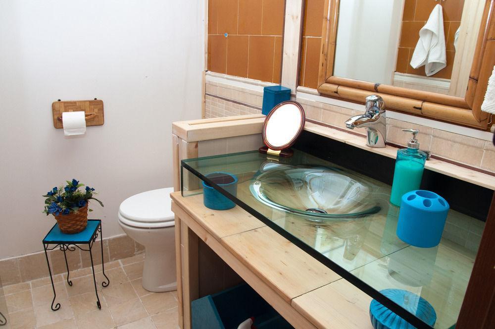 Bed & Breakfast Yin & Yang San Pantaleo Exterior photo